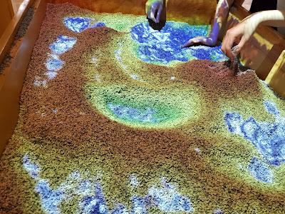 DINOSAURS, ROCKS, MINERALS AND MORE: Hands-On Science at the Pacific Museum of Earth at UBC, Vancouver, Canada