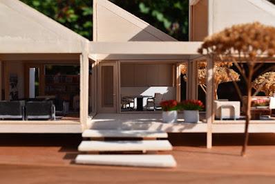 BRIAN CZAJA’S MINIATURE DREAM HOUSES Guest Post by Caroline Hatton