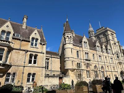 A BEAUTIFUL SPRING DAY IN OXFORD, ENGLAND: Guest Post by Jennifer Arnold