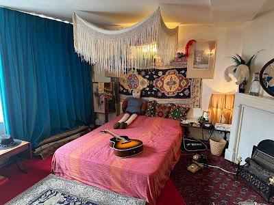 A WEEK IN LONDON: Tower of London, Houses of Parliament, Charles Dickens and More, Guest Post by Jennifer Arnold