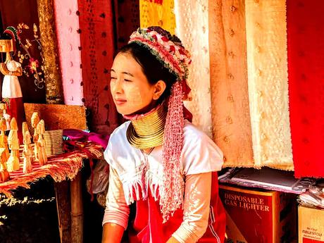 On The Road... Chiang Rai, Thailand: My Golden Triangle Tour: Part 1!