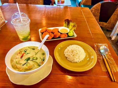 Breakfast, Lunch & Dinner... Chiang Mai, Thailand! Breakfast, Lunch & Dinner... Chiang Mai, Thailand!