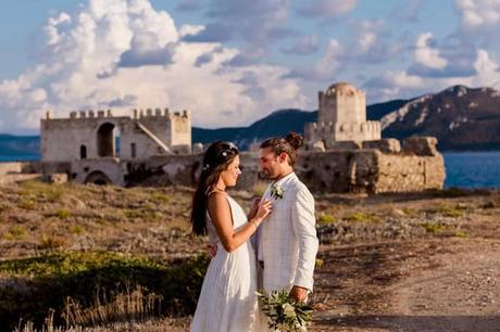 Autumn wedding at Methoni Castle with ivory roses | Ioanna & Giannis
