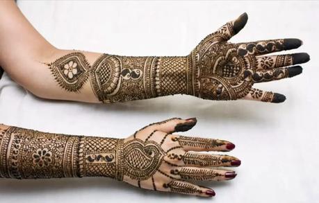 60+Easy front hand simple mehndi design: Latest mehndi Design 2025 Aesthetic Mehndi Design