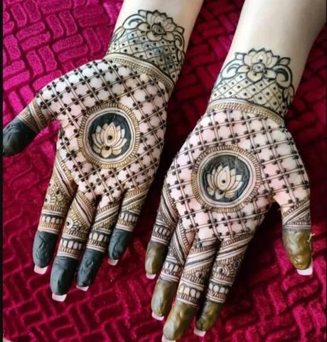 60+Easy front hand simple mehndi design: Latest mehndi Design 2025 Trendy Lotus Mehndi Design