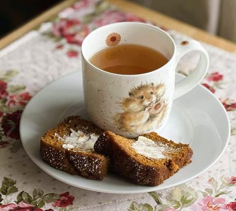Vanilla Pudding Pumpkin Bread