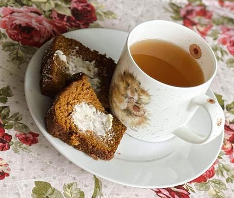 Vanilla Pudding Pumpkin Bread