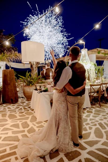 Summer Wedding Lythos White Blooms