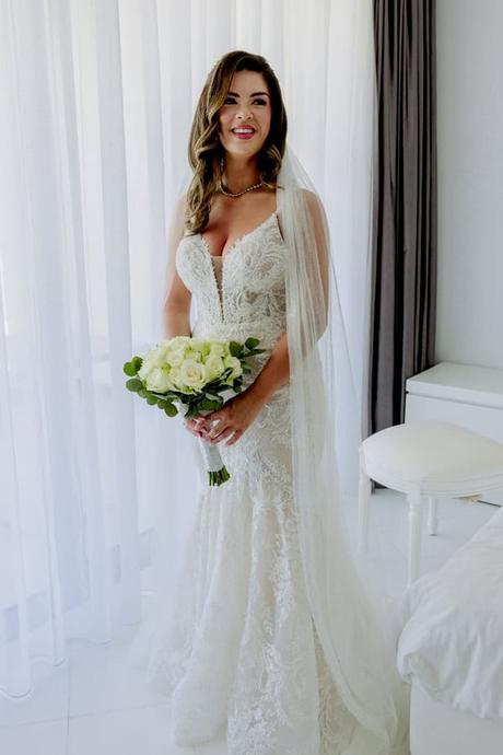 Summer Wedding Lythos White Blooms