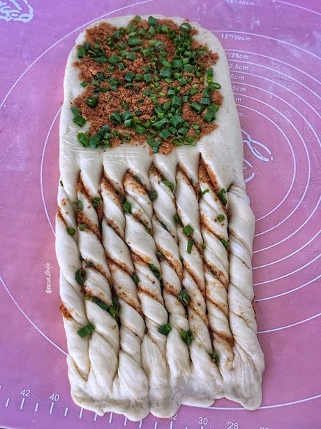 香蔥旗魚鬆麺包 Scallion Marlin Floss Bread