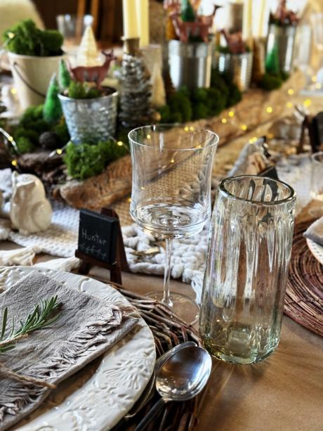 Holiday Table Decor