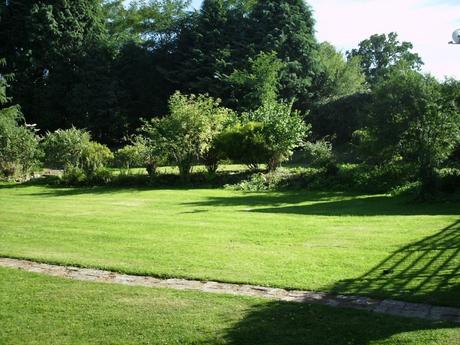 Beds, Bums* and Borders