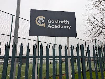 ✓976. Gosforth Academy
