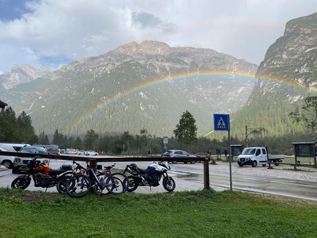 A day in Toblach exploring the surroundings Got served a rainbow for desert :)