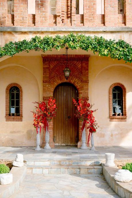 Gorgeous Styled Shoot With Bold Red Tablescape Inspired By Nature