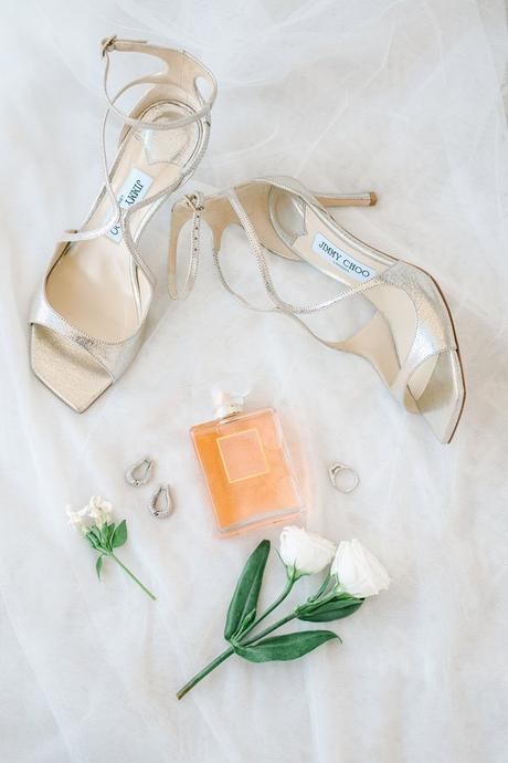Chic Spring Wedding Gorgeous White Florals
