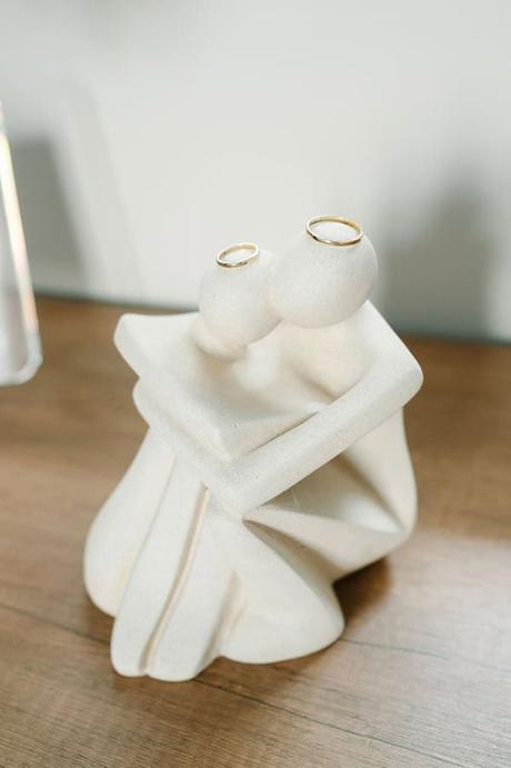 Chic Spring Wedding Gorgeous White Florals