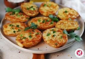 This Mini Carrot Cheese Omelette for Babies is a good choice for breakfast or snack. It is colorful, naturally sweet from carrots & soft for babies.