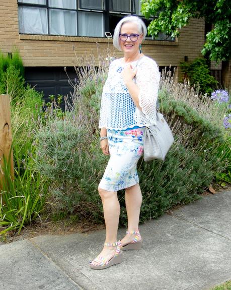 mixing texture and prints