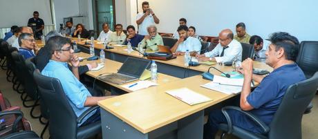 Sajith Premadasa and experts