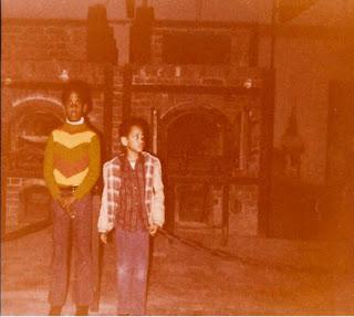 I GOT A CAT TO SOLVE A MOUSE PROBLEM—and Found Something Else Entirely... I GOT A CAT TO SOLVE A MOUSE PROBLEM—and Found Something Else Entirely...