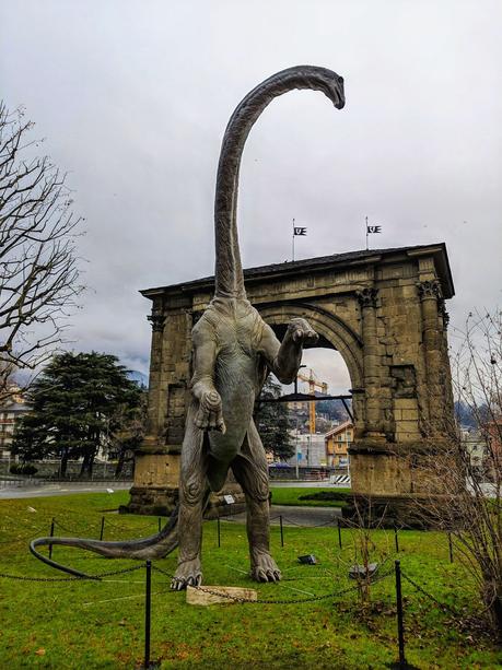 Back in time: Diplodocus Longus Back in time: Diplodocus Longus