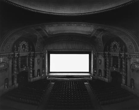 Hiroshi Sugimoto — Form is Emptiness: An Art Experience That Slows Time