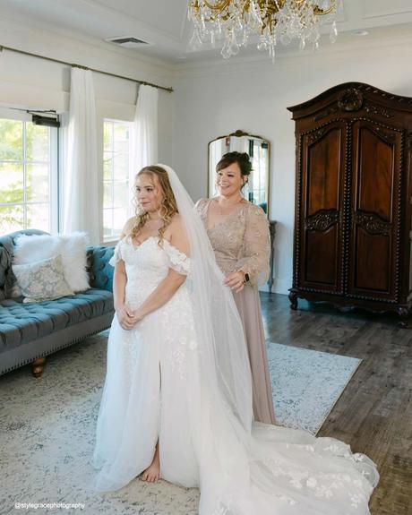 mr mrs wagner get ready bride mother