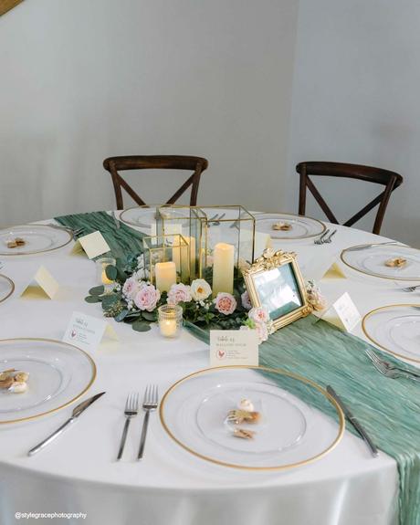 mr mrs wagner decor table centerpiece