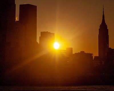 Diffusion of sunlight