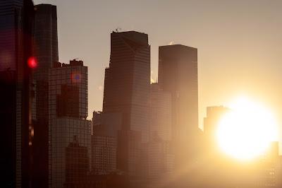 Diffusion of sunlight