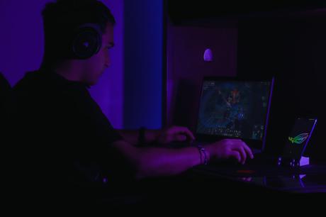 4 Esports Apps That Help You Analyze Performance And Improve Skills