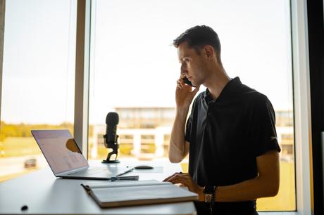 4 Call Recording Tools For Capturing Phone Conversations