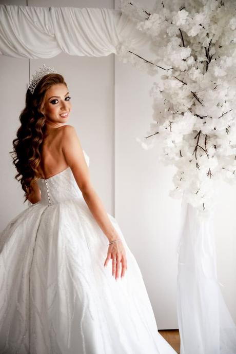 Autumn Wedding Athens White Hydrangeas Romantic Details