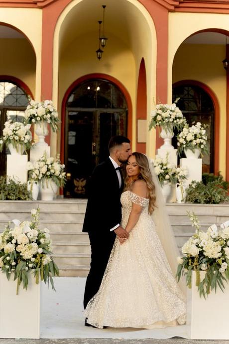 Romantic Summer Wedding White Flowers