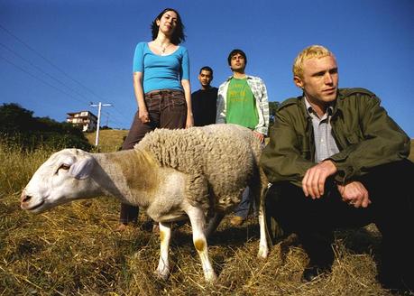 Jawdropped – ‘Monday’