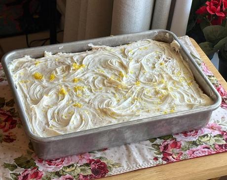 Lemonade Lazy Cake