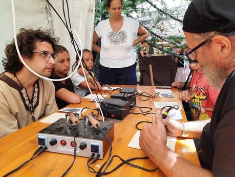 Celtica Valle d'Aosta: pyrography on wood with Marco Barzaghi of BarzaDeLegn