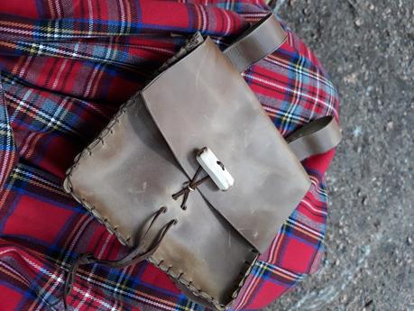 Celtica Valle d'Aosta: leather bag workshop
