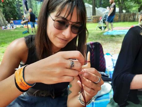 An improvised and spontaneous lucet workshop with friends at Celtica Festival 2023