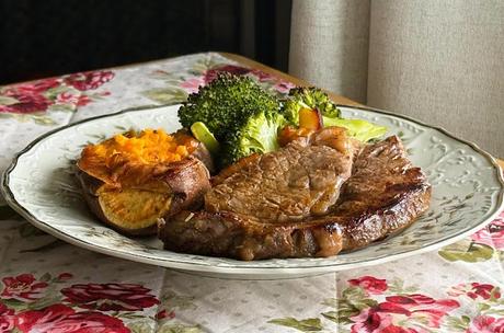 A Simple Steak Marinade