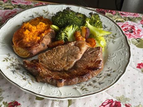 A Simple Steak Marinade