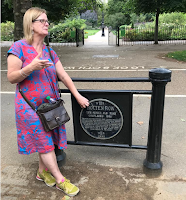 Rotten Row's Tercentenary Bollards and Gas Lamps