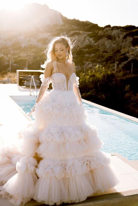 Romantic Rhodes Wedding White Flowers Glowing Details