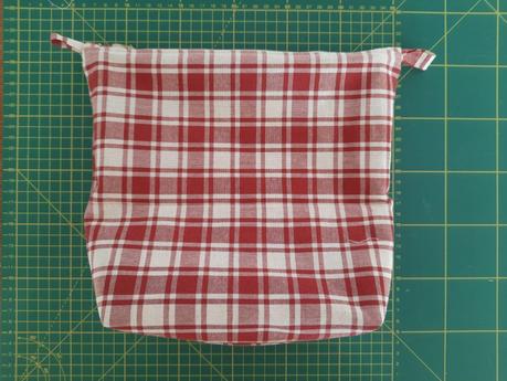 A zippered pouch for tippers and other accessories to use inside my bodhran bag