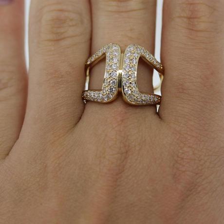Horseshoe Ring gold and diamond pave
