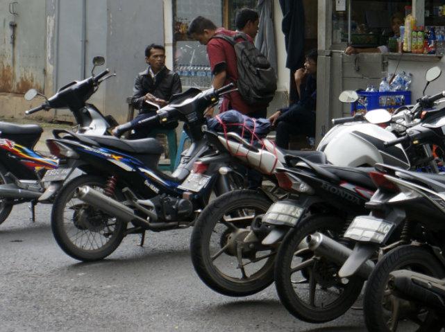 renting motorbike