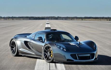 Hennessey_Venom_GT_fastest-production-car-2