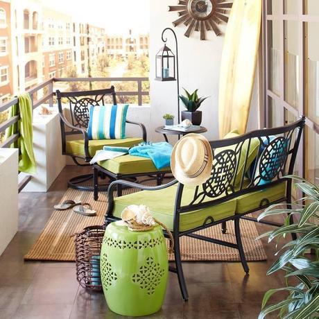 small balcony decorating ideas @Simone Design Blog