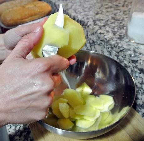 Tortilla de patatas: A Classic Spanish Dish